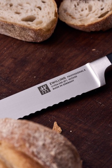 Kenyérvágó kés, 20 cm, <<Professzionális S>> - Zwilling