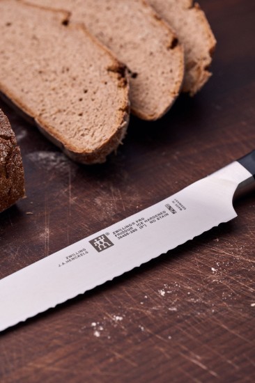 Kenyérvágó kés, 23 cm, "ZWILLING Pro" - Zwilling