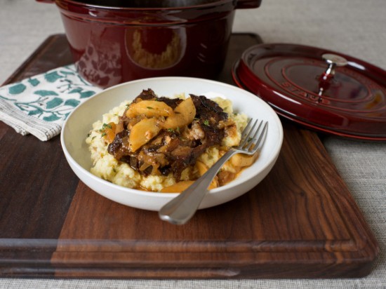 Cocotte főzőedény, öntöttvas, 28 cm/6.7L, Grenadine - Staub