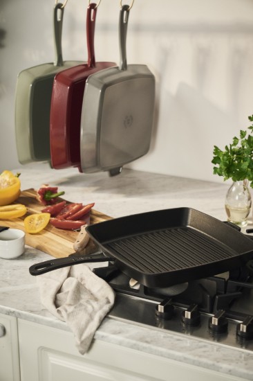 Szögletes grillserpenyő, öntöttvas, 30cm, Black - Staub