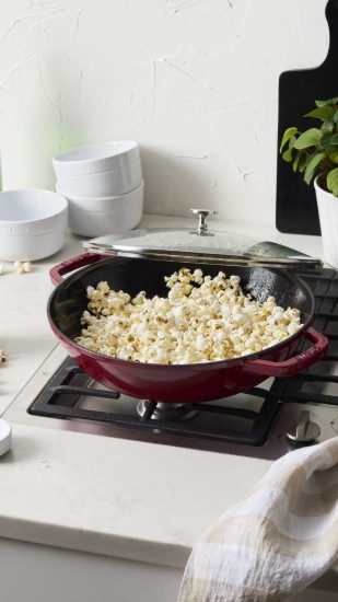 Wok serpenyő, öntöttvas, 30 cm, Cherry - Staub
