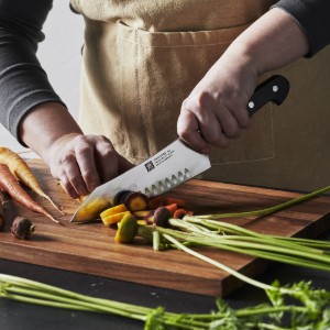 Santoku kés, 18 cm, <<ZWILLING Pro>> - Zwilling