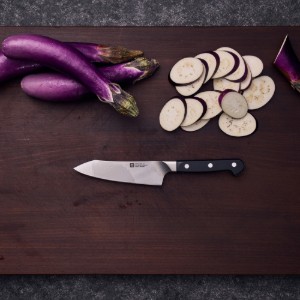 Santoku kés, 18 cm, <<ZWILLING Pro>> - Zwilling