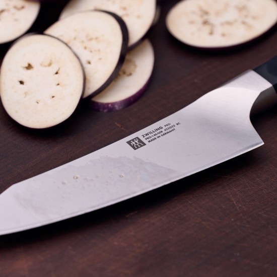 Santoku kés, 18 cm, <<ZWILLING Pro>> - Zwilling