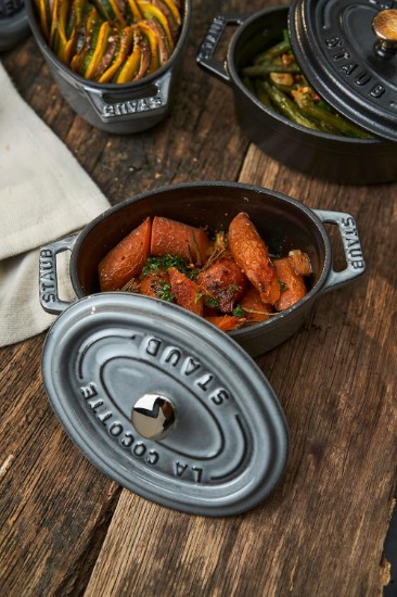 Mini-Cocotte ovális főzőedény öntöttvasból 11 cm/0,25 l, <<Grafitszürke>> - Staub