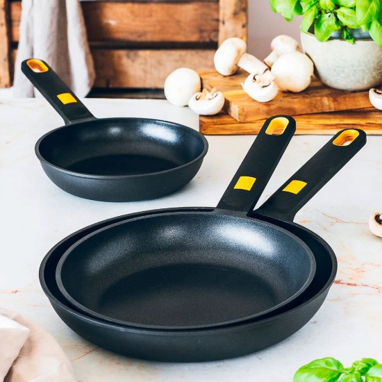 Serpenyő, alumínium, 28 cm, "Daily Pro" - BRA