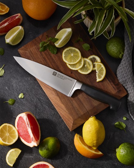 Szakácskés, 18 cm, <<TWIN Four Star>> - Zwilling