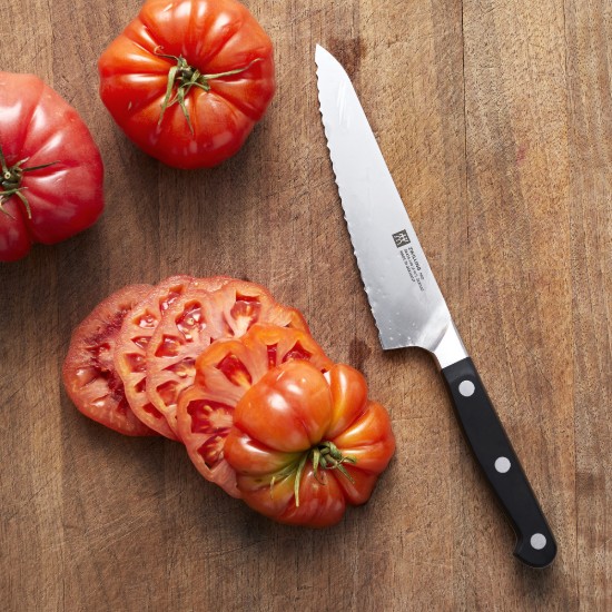 Séfkés, fogazott penge, 14 cm, ZWILLING Pro - Zwilling