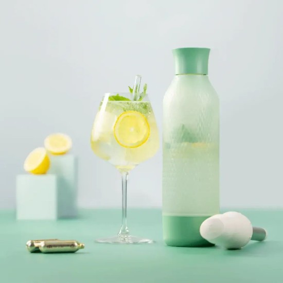 Twist'n Sparkle Virtuóz szénsavas palack, 950 ml, Sage - iSi