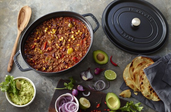 "Cocotte" ovális főzőedény öntöttvasból, 27 cm/3,2 l, <<Black>> - Staub