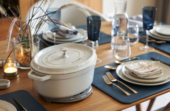Ovális cocotte főzőedény, öntöttvas, 27cm/3,2 l, White Truffle - Staub