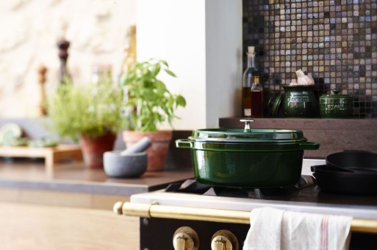 Ovális Cocotte főzőedény, öntöttvas, 33 cm/6.7L, Basil - Staub