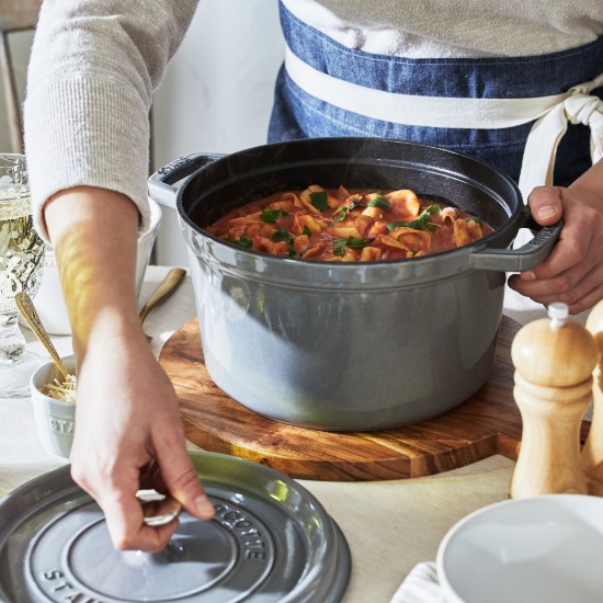 Cocotte mély főzőedény, öntöttvas, 24cm/4.7L, Graphite Grey - Staub